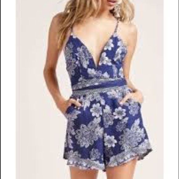 Forever 21 Other - Blue floral romper large